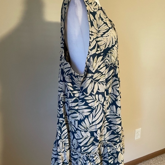 Cupshe Tunic Dress Swim Cover size XL blue and cream tropical print, coastal - Picture 8 of 8